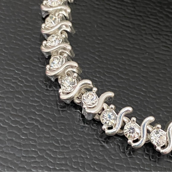 Unsigned Silver-tone CZ 7.5” Tennis Bracelet 19.6g - Picture 5 of 14